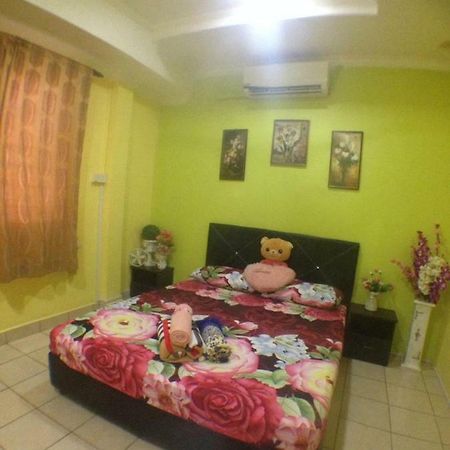 Sepanggar Kingfisher Homestay Kota Kinabalu Exteriör bild