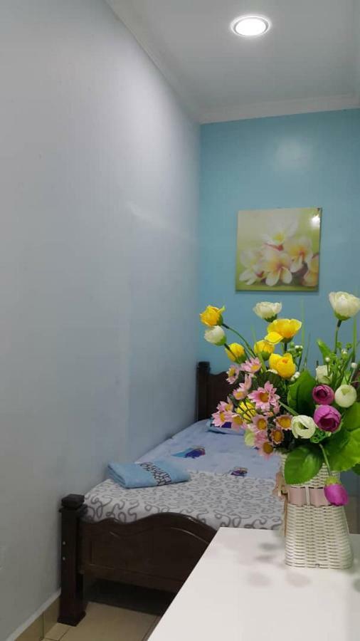 Sepanggar Kingfisher Homestay Kota Kinabalu Exteriör bild